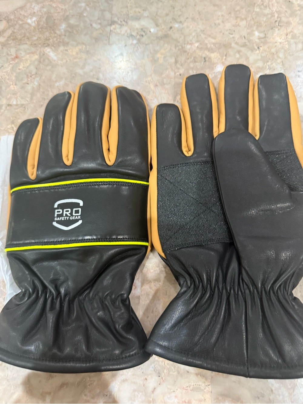 New firefighters Gloves XL sizes